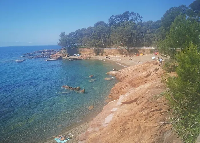 Camping Mobil Neuf L Ile Dor St Raphael Avec Piscine Saint-Raphaël