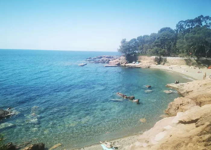 Camping Mobil Neuf L Ile Dor St Raphael Avec Piscine